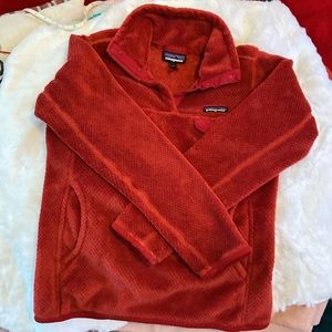 Patagonia Re-Tooled snapped Womens XS